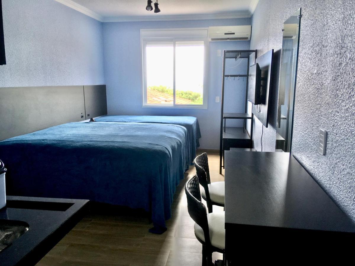 Residencial Gralha Azul 招待所 Florianopolis